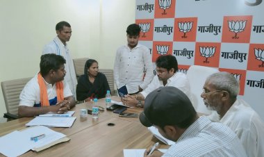 जिला पंचायत अध्यक्ष प्रतिनिधि ने सुना जन समस्याएं