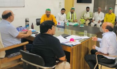 एडीएम प्रशासन दिवाकर सिंह से मिला किसान एकता संघ का प्रतिनिधिमंडल