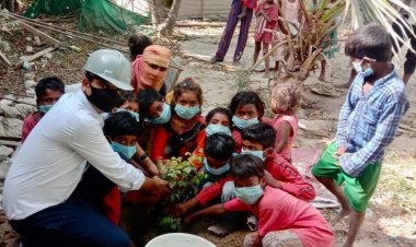 मज़दूरों के बच्चों के साथ पर्यावरण के प्रति जागरूकता के लिए मनाया पृथ्वी दिवस