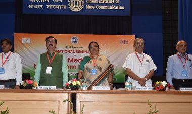 आजादी के आंदोलन में पत्रकारों की महत्वपूर्ण भूमिका: प्रो. संजय द्विवेदी