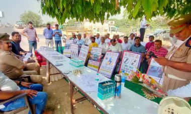 पहल वेलफेयर फाउंडेशन और ट्रैफिक पुलिस ने चलाया ट्रैफिक जागरूकता अभियान