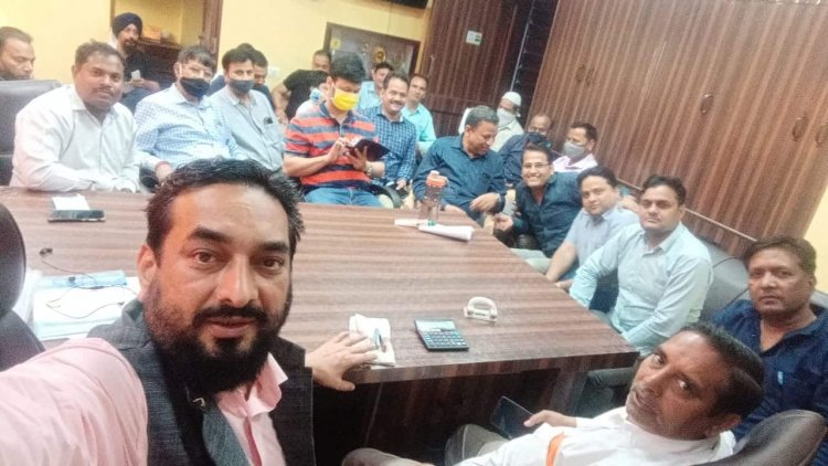 सरकारी कार्यप्रणाली से त्रस्त उद्यमी 31 मार्च तक कंपनियों पर लगा सकते है ताला