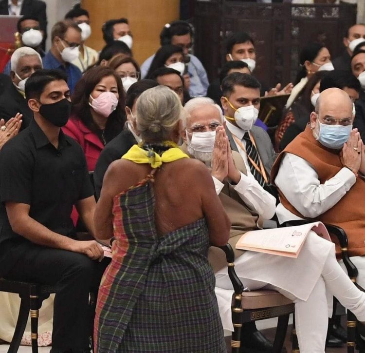 पद्मश्री से सम्मानित कर्नाटक की पर्यावरण कार्यकर्ता तुलसी गौड़ा, जिनको वन विश्वकोष के नाम से भी जाना जाता है