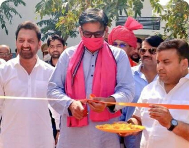 आर्य दीप पब्लिक स्कूल में आर्ट एंड क्राफ्ट प्रदर्शनी का हुआ आयोजन