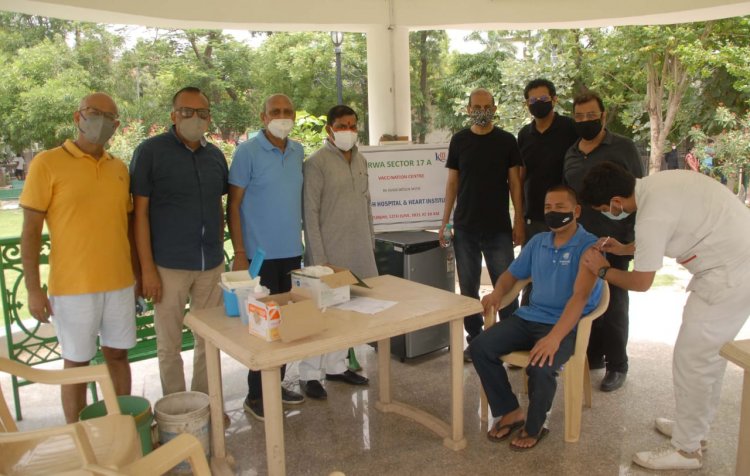 सेक्टर 17A के आरडब्ल्यूए ने आयोजित किया वैक्सिनेशन कैम्प