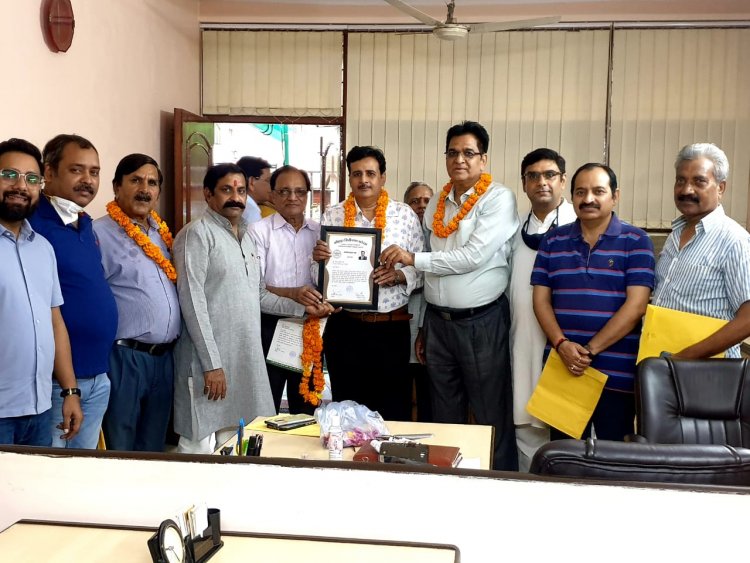 डॉ. पीयूष द्विवेदी बने नौएडा सिटीजन फोरम के चेयरमैन