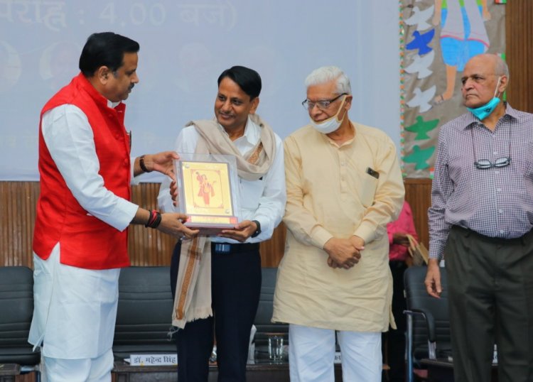 केशव की भूमि है आत्मनिर्भर उत्तर प्रदेश : जल शक्ति मंत्री डॉ. महेन्द्र सिंह