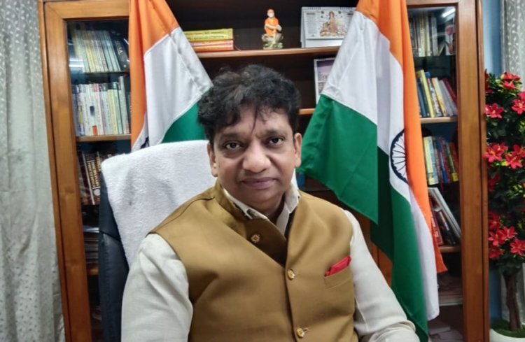 दिल्ली सफाई आयोग अध्यक्ष संजय गहलोत ने पीड़ितों की समस्याओ का किया निस्तारण