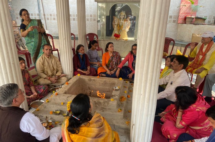 लक्ष्मीनारायण मंदिर, नोयडा में ग़रीबों के लिए प्रारंभ हुई “माँ अन्नपूर्णा रसोई” रोज़ दोपहर को मिलेगा निशुल्क भोजन