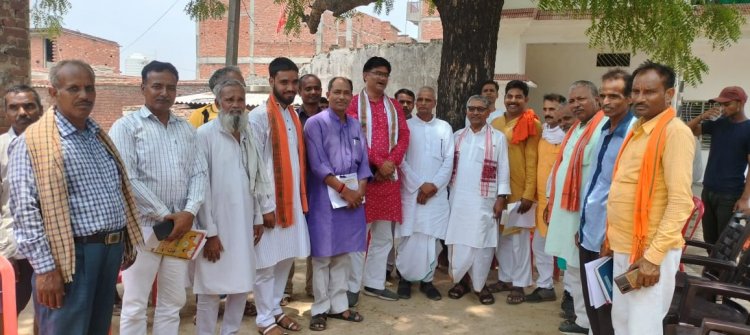भाजपा सांसद ने गाँव मे किया जन संवाद* 