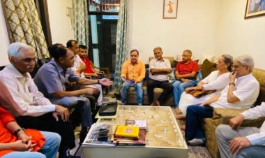 काव्य के मूल में न्याय की चिंता होती है- प्रो बजरंग