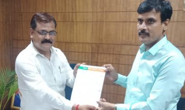 जन समस्याओ और खस्ताहाल सड़कों को लेकर जिला अधिकारी से मिले भाजपा  नेता