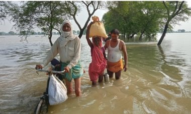 गंगा का जलस्तर बढ़ा,  लोग गांव छोड़ने को मजबूर