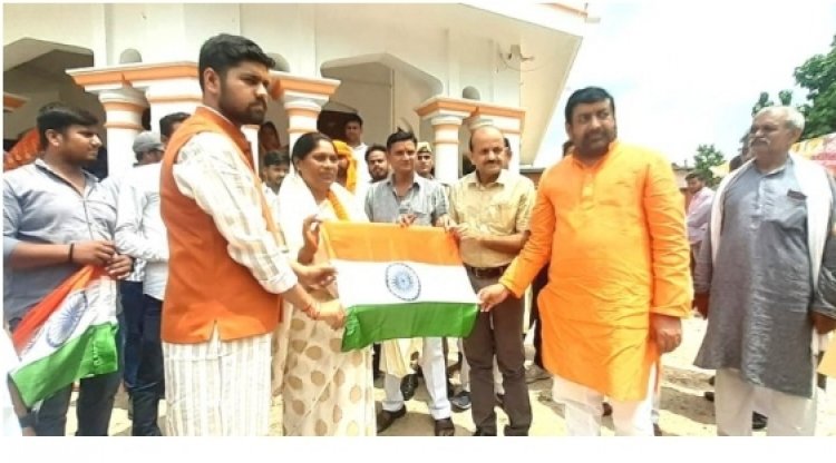 आनंद भवन में हुआ शहीद के परिजनों का सम्मान