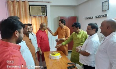 बिरनो प्रमुख के जन्मदिन पर एम एल सी ने दी बधाई