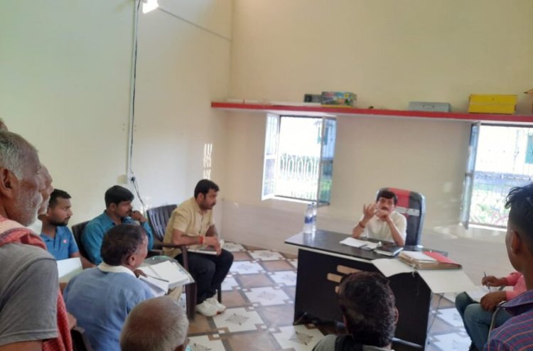 11 सफाई कर्मचारी और सचिव पर गीरी गाज,  डिप्टी डायरेक्टर ने की कार्यवाही