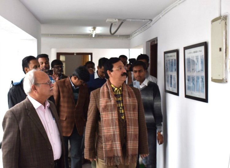 भाषा ही है सफलता की सारथी : प्रो. संजय द्विवेदी