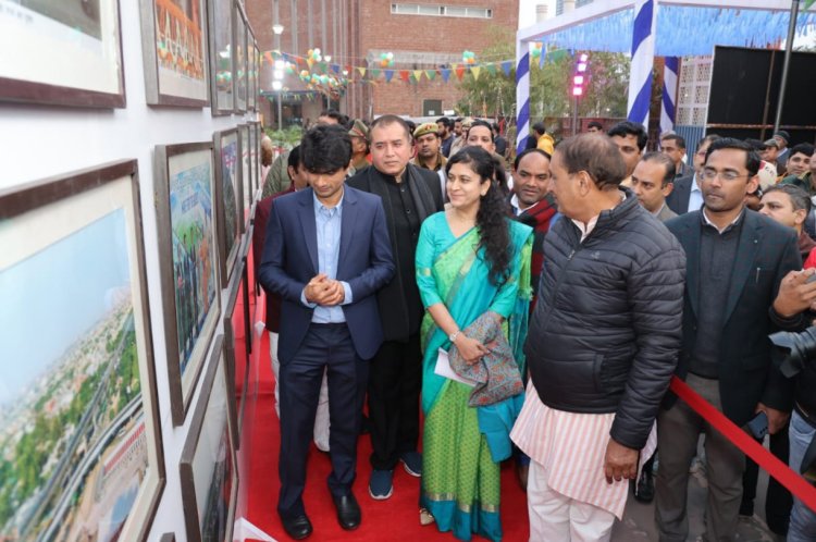 नोएडा : शिल्प हाट में तीन दिवसीय चलने वाले उत्तर प्रदेश दिवस 2023 का हुआ भव्य शुभारंभ