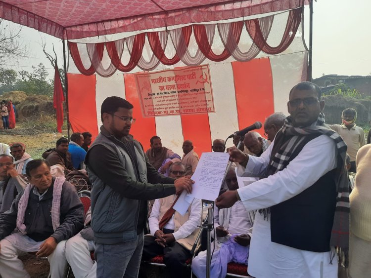 सरकार पर माकपा ने लगाया आरोप