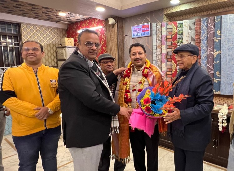 मनोज कुमार जैन ने मनोनीत पार्षद के रूप में लिया शपथ