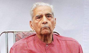 पुर्व केन्द्रीय कानून मंत्री शांति भूषण  के निधन पर कायस्थ सभा  ने किया शोक सभा