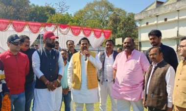 राजनिती हो या खेल अच्छी भावना से खेलना चाहिए- आशुतोष सिन्हा