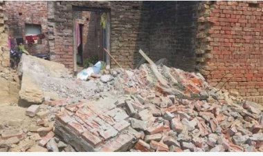 दीवार गिरने से दबा मजदूर हुई मौत,  मचा कोहराम