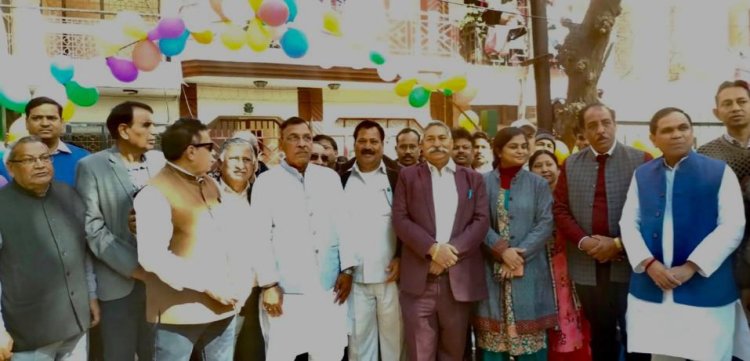 फव्वारा पार्क एवं हाईमास्ट लाइट का हुआ उद्घाटन