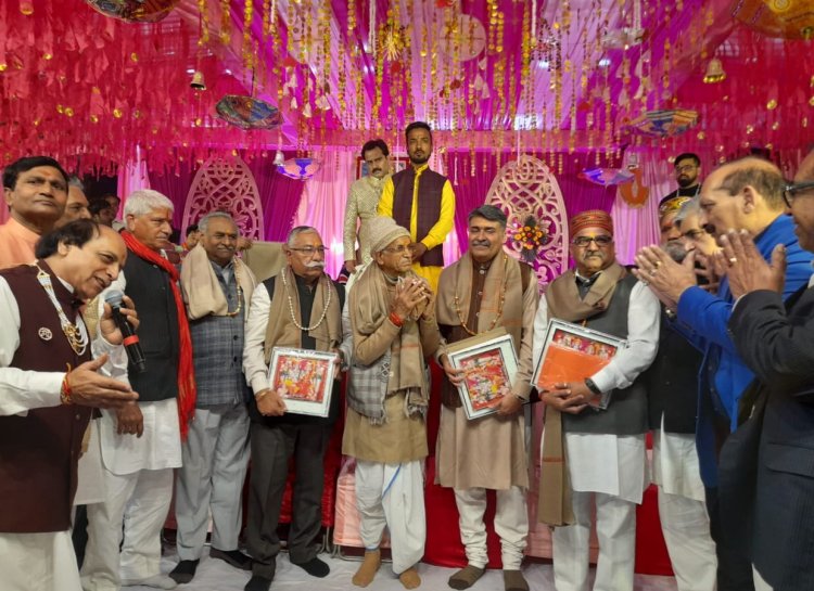 हिंदू धर्म से छिटके बंधुओं को पुनः हिंदू धर्म में लाने के लिए हुई विश्व हिन्दू परिषद की स्थापना: चंपत राय