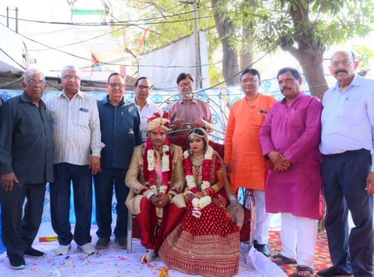 पुनीत कार्य है कन्या का विवाह संपन्न कराना - बी के शर्मा