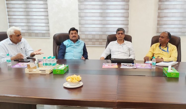 आईआईए नोएडा चैप्टर की  वरिष्ठ सांख्यिकी अधिकारी संग  बैठक 