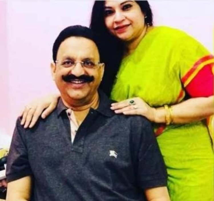 माफिया मुख्तार की पत्नी समेत  बिरनो का अंकुर भी है ईनामी