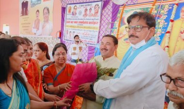 अंबेडकर ने समाज के दबे कुचले लोगों की उन्नति का जो ख्वाब देखा था मोदी-योगी साकार कर रहे हैं - धीरेंद्र सिंह