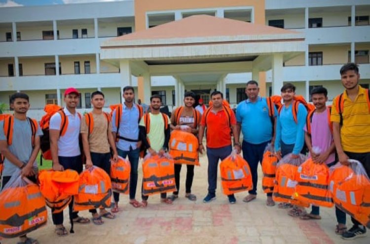 26 वां आपदा मित्र-सखी का 12 दिवसीय प्रशिक्षण सम्पन्न जिसमें एनसीपीई के 15 कैडेट्स ने प्रशिक्षण प्राप्त किया