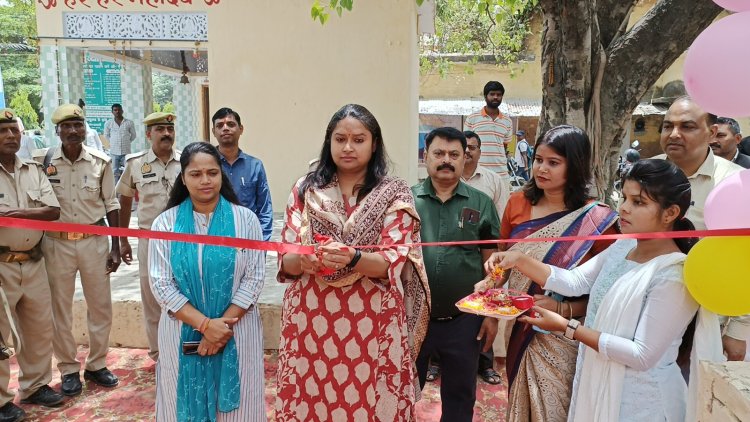 प्रेरणा कैंटीन का जिलाधिकारी ने फीता काटकर किया शुभारंभ