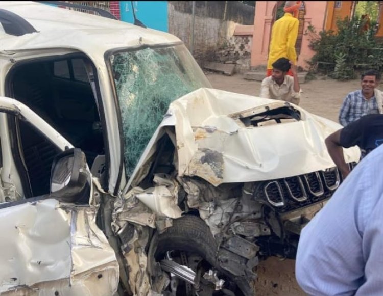 सड़क दुर्घटना में प्रतिष्ठित व्यापारी की दर्दनाक मौत, एक गंभीर