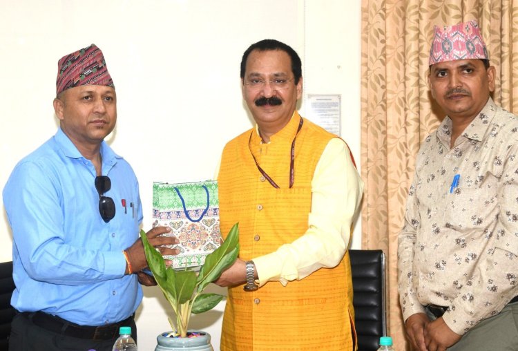 दुनिया के लिए मिसाल है भारत और नेपाल की दोस्ती : प्रो. द्विवेदी