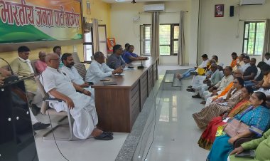 एक बार फिर नरेंद्र मोदी को पीएम बनाने में जुटे कार्यकर्ता