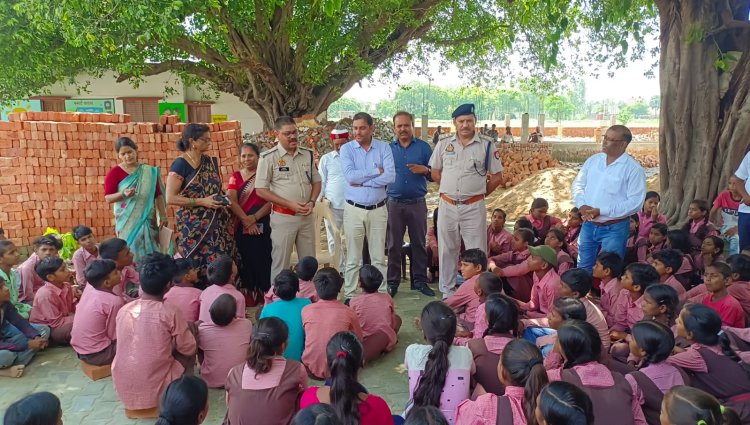 मरदह कम्पोजिट विद्यालय में खुला शिक्षा का पोल, एबीएसए राजीव यादव पर उठे सवाल