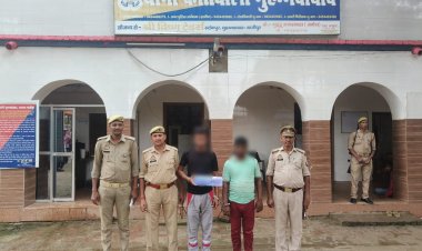 दो शातिर पशु तस्कर गिरफ्तार चार पहिया वाहन के साथ चाकू बरामद