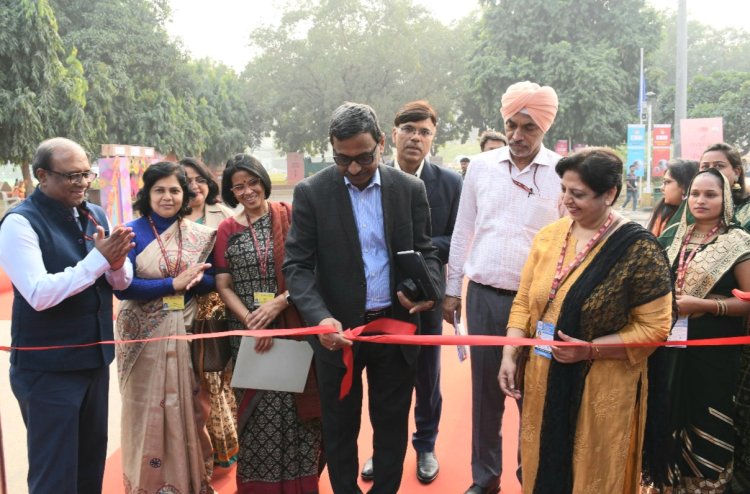 भारत अंतर्राष्ट्रीय व्यापार मेला 2023 में सरस मेले का शुभारंभ