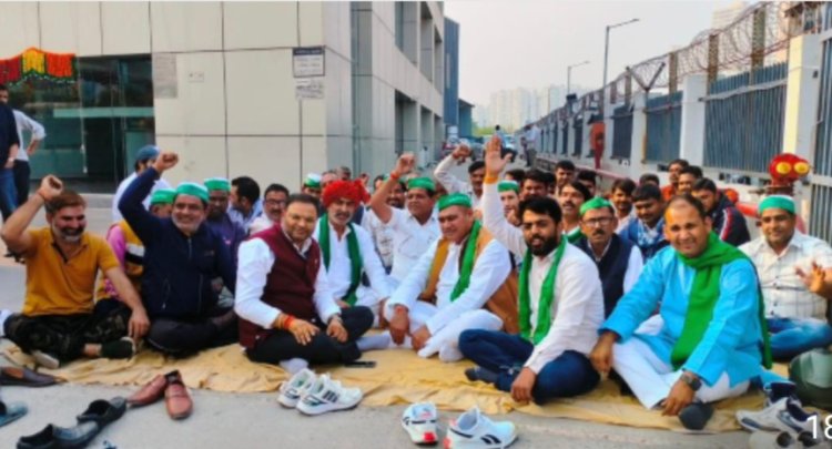 भाकियू भानु ने किया कर्मा हुंडई के द्वारा आम लोगों के साथ हो रही लूट खोरी के खिलाफ धरना प्रदर्शन