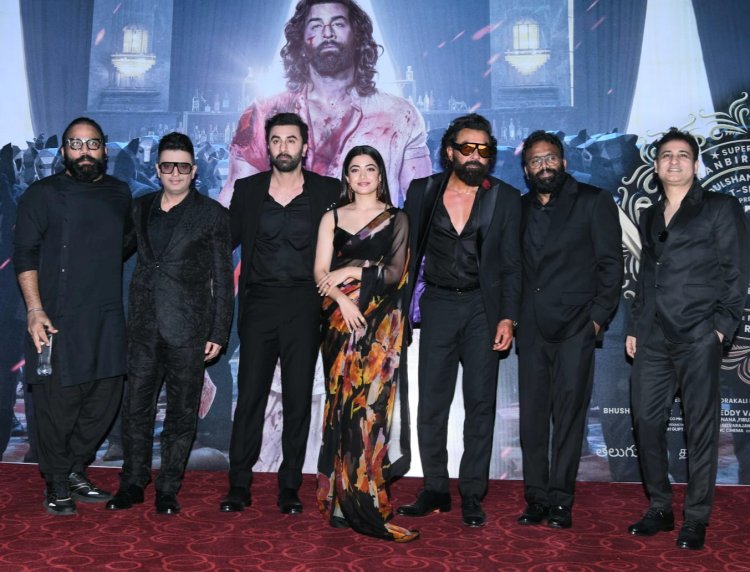 रणबीर कपूर, रश्मिका मंदाना, बॉबी देओल, भूषण कुमार, संदीप रेड्डी वांगा की मौजूदगी में दिल्ली में हुआ एनिमल का जबरदस्त ट्रेलर लॉन्च