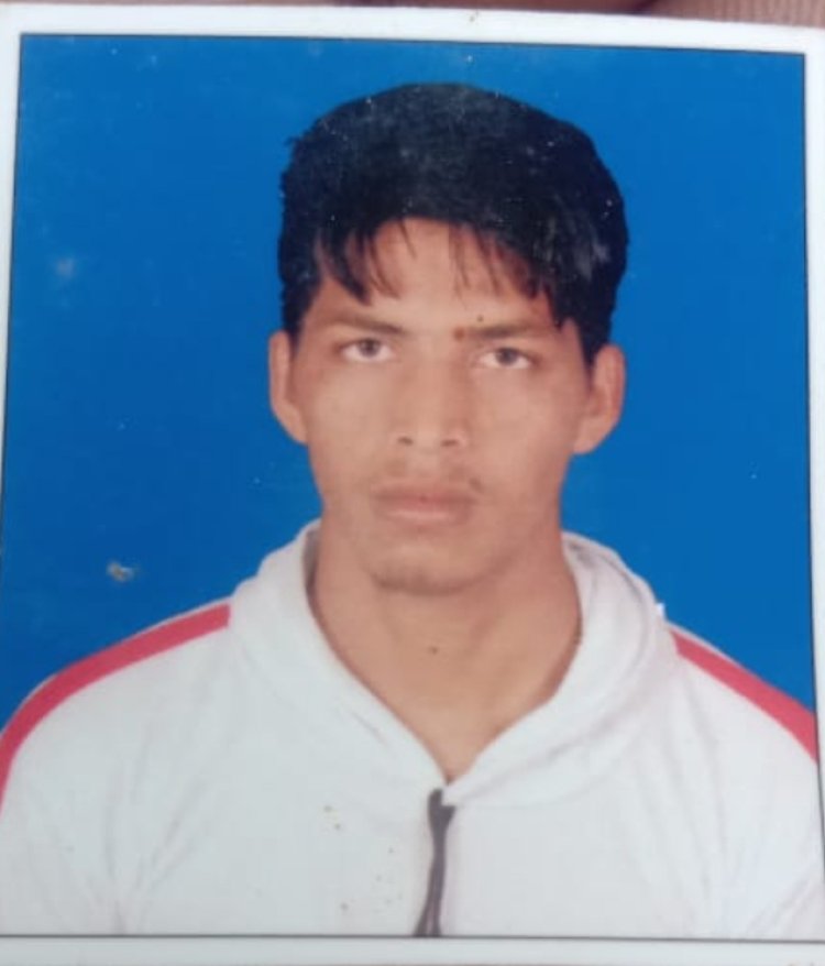 अज्ञात कारणों से फंदे पर लटका युवक, घर का था इकलौता चिराग