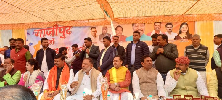 गाज़ीपुर में मैराथन एक अच्छी परम्परा की शुरुवात है - दयाशंकर सिंह