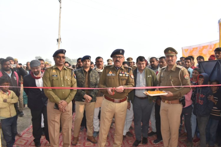 पुलिस चौकी और पिंक बूथ का एसपी ने फीता काटकर किया उद्घाटन