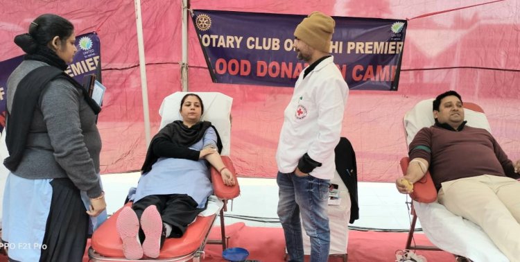मेट्रो हॉस्पिटल नोएडा और रोटरी क्लब ऑफ दिल्ली प्रीमियर ने मिलकर सफल रक्तदान शिविर का किया आयोजन