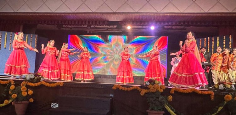 क्लाइडोस्कोप' में सिल्वर लाइन प्रेस्टीज स्कूल के बच्चों ने किया प्रतिभा का प्रदर्शन 