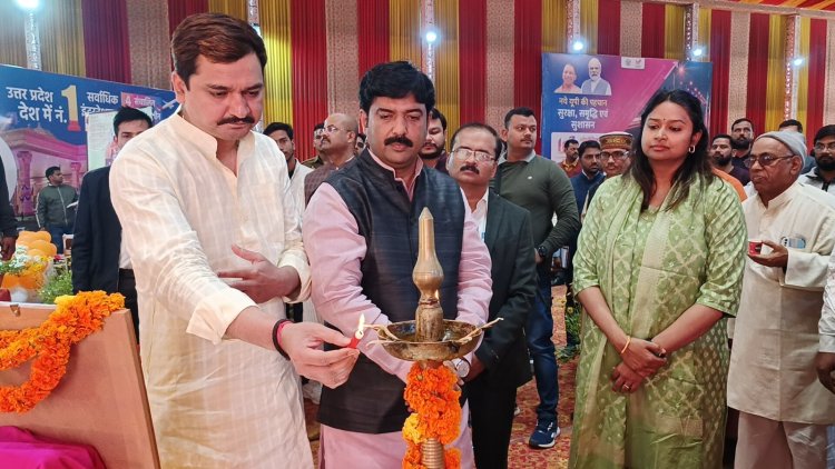 योगी जी की सरकार में व्यापारी निर्भीक होकर व्यापार कर रहा है - एमएलसी विशाल सिंह चंचल