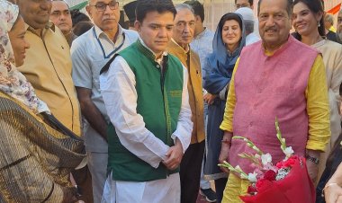 अनेकता में एकता का है देश, बांटने वाली ताकतों को मुंहतोड़ जवाब देना जरूरी: इंद्रेश कुमार